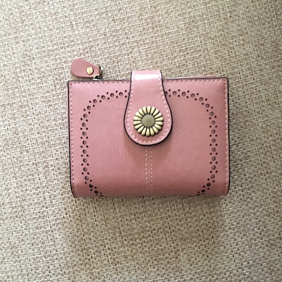 Handbags - New Genuine Leather Pink Sunflower Wallet 🌻